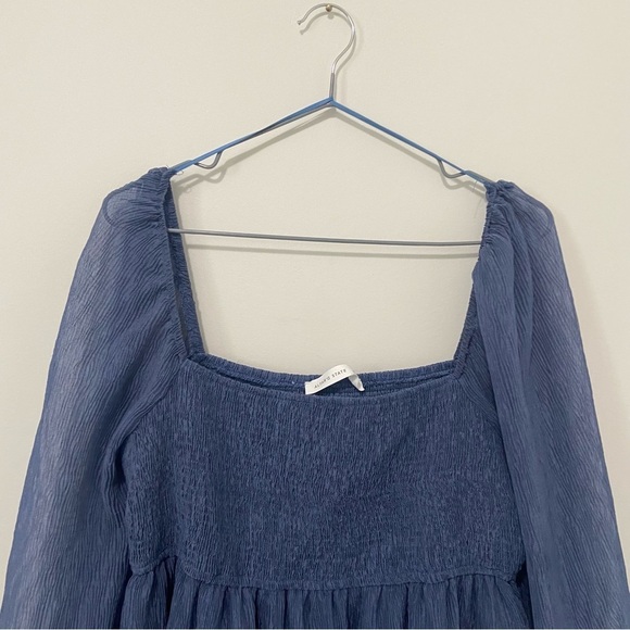 Altar'd State NWT Dark Blue Flowy Smocked Long Sleeve Mini Dress Size Large - Picture 3 of 10